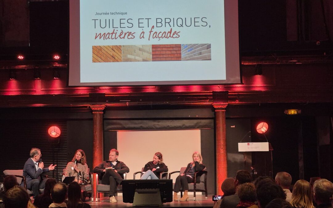 Tuiles et briques, matières à façades